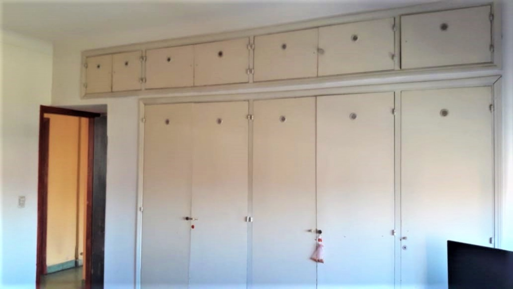 PH EN VENTA EN CASTELAR SUR, SON DOS UFs