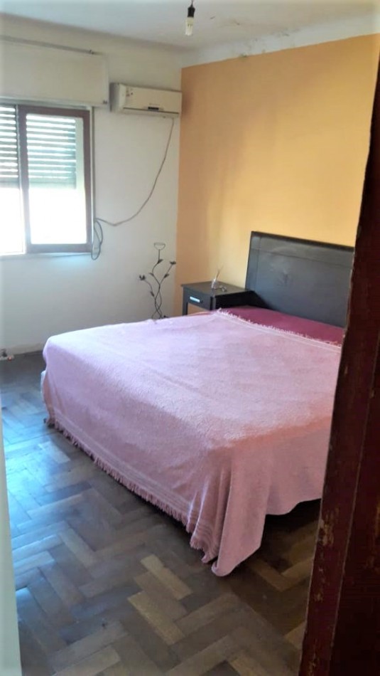 PH EN VENTA EN CASTELAR SUR, SON DOS UFs