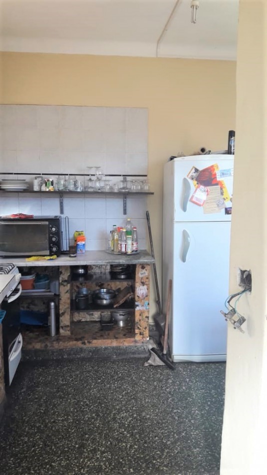 PH EN VENTA EN CASTELAR SUR, SON DOS UFs