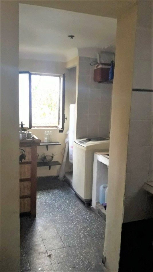 PH EN VENTA EN CASTELAR SUR, SON DOS UFs