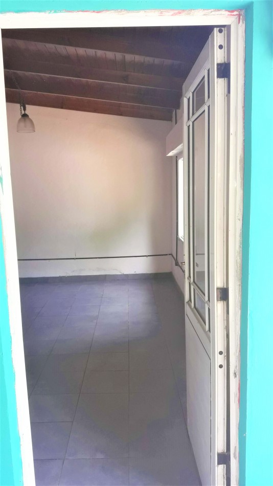 PH EN VENTA EN CASTELAR SUR, SON DOS UFs