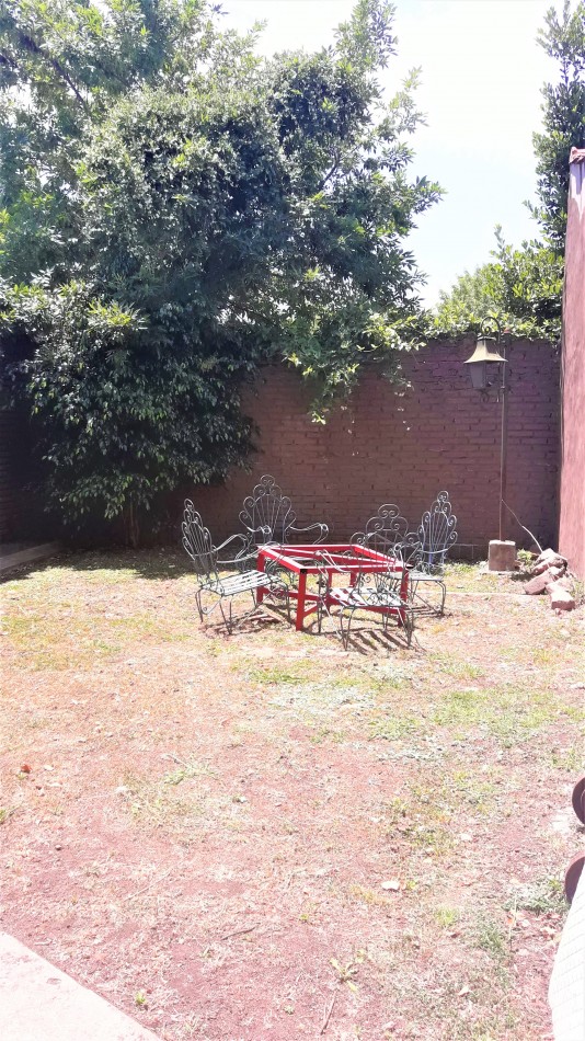 PH EN VENTA EN CASTELAR SUR, SON DOS UFs