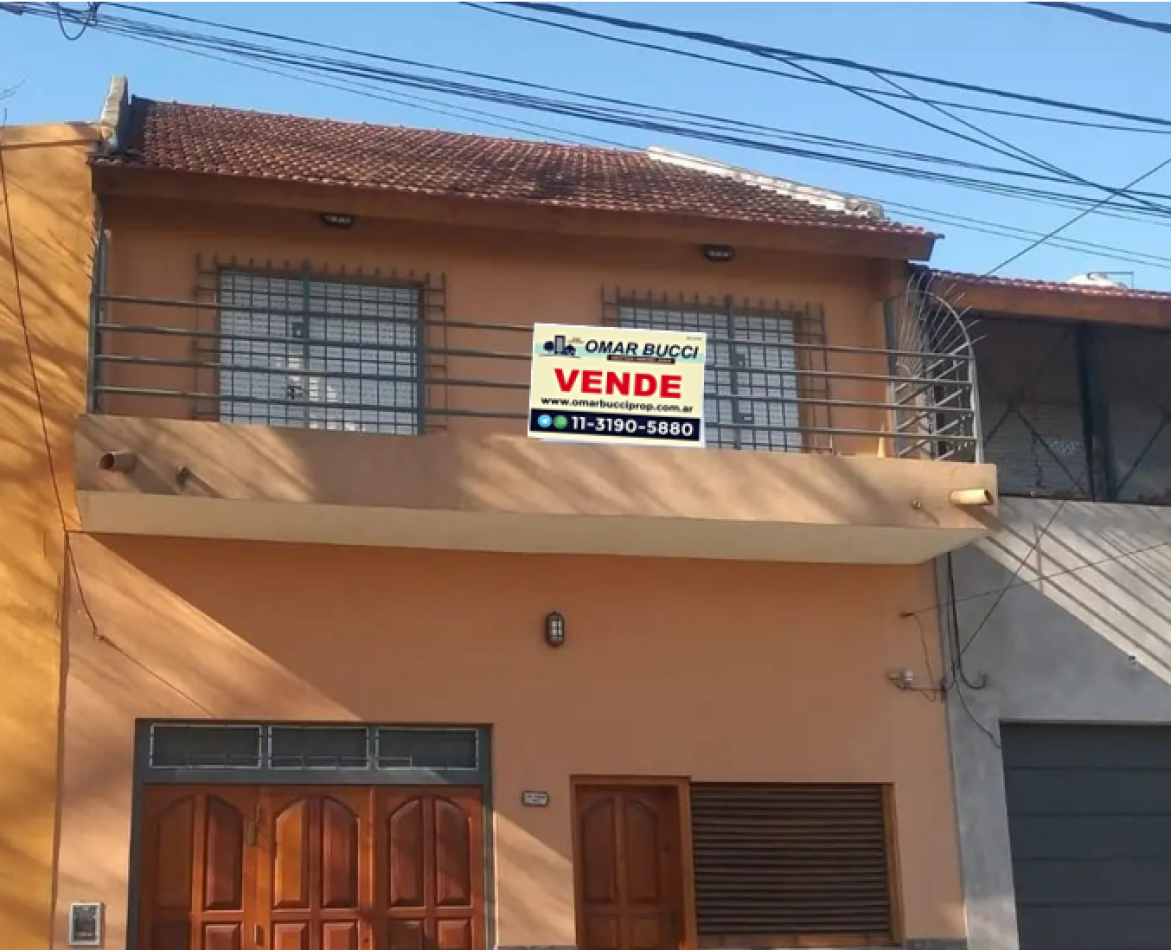 PH DE 4 AMBIENTES CON COCHERA CUBIERTA Y PATIO EN VILLA BALLESTER