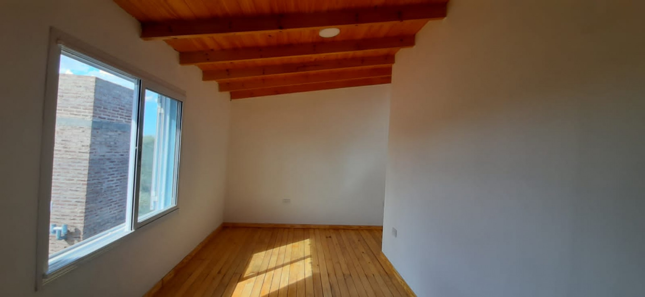 DUPLEX DOS JUNTOS EN BALNEARIO RETA FINANCIO