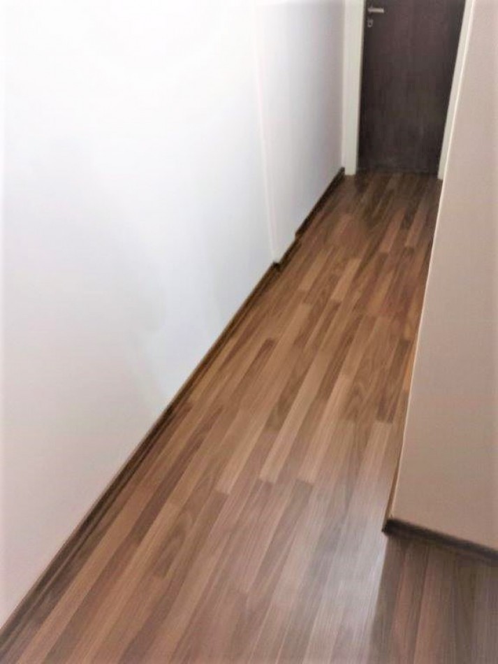 DEPARTAMENTO MUY ACOGEDOR DE DOS AMBIENTES AMPLIOS, EN INMEJORABLE UBICACION, EN LA CIUDAD DE NECOCHEA