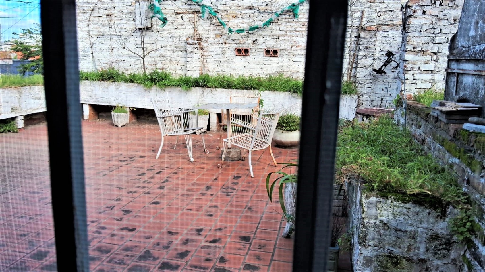 CASA CON LOCAL, 1 PH Y 2 COCHERAS EN VENTA EN LA TABLADA  NUEVO PRECIO!