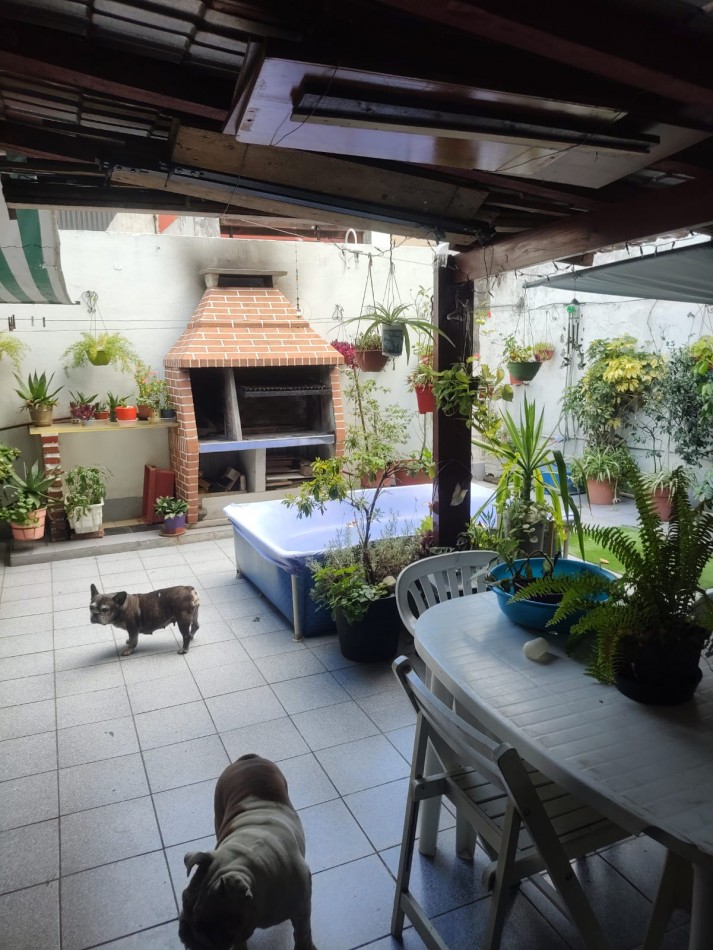 PH 6 AMBIENTES LINIERS CON TERRAZA Y 2 PATIOS (apto credito)