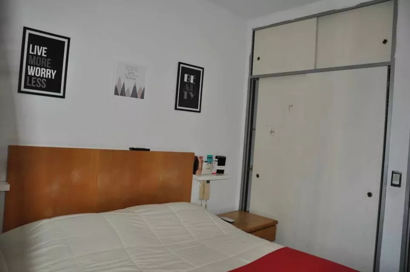Venta duplex de 3 ambientes en lomas del mirador.