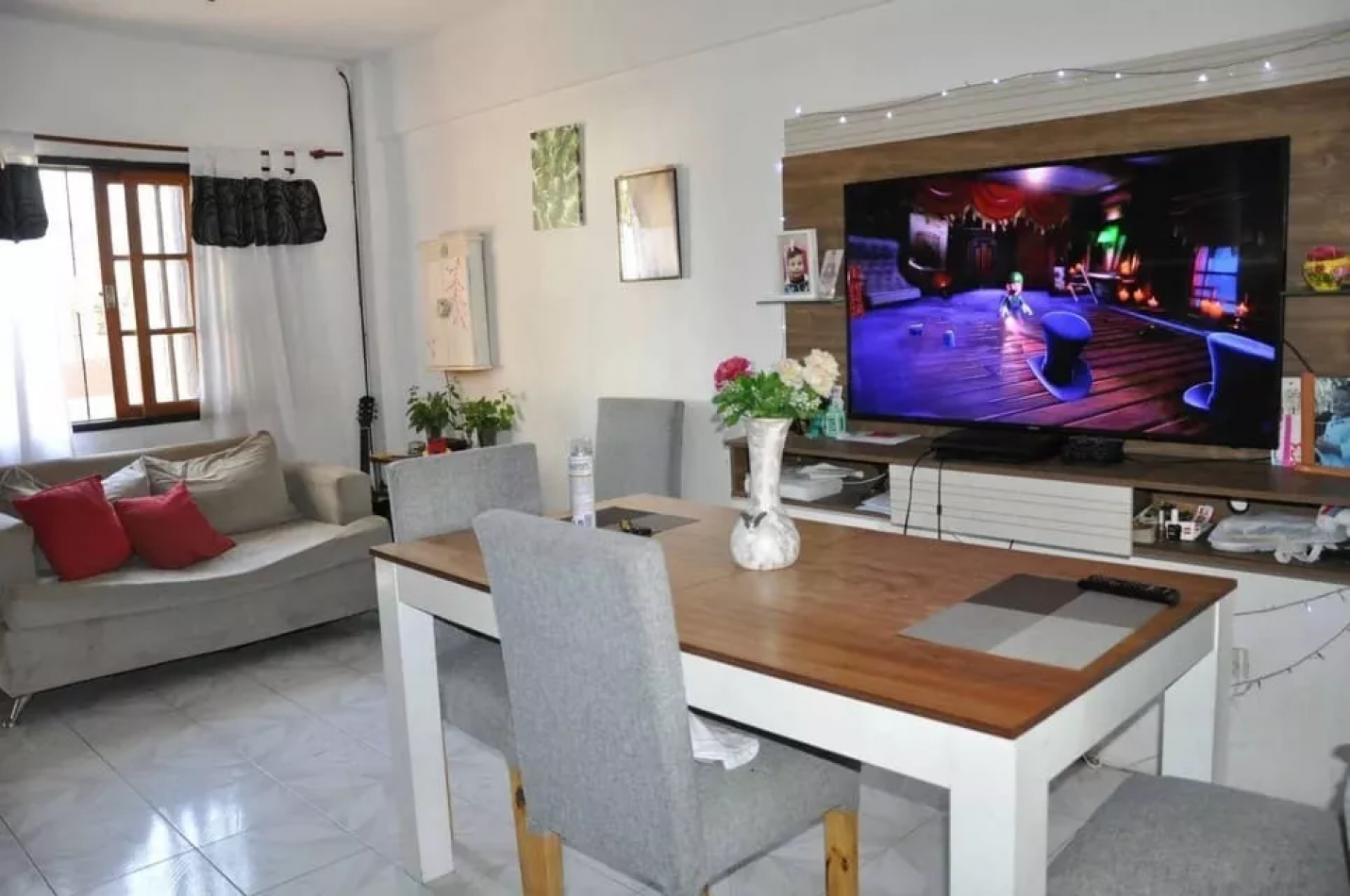 Venta duplex de 3 ambientes en lomas del mirador.