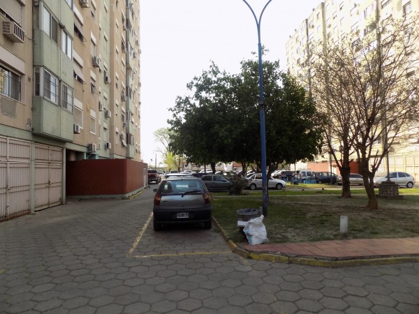 DEPARTAMENTO 4 AMBIENTE, 6° PISO EN BARRIO APOLO XI, TORRE 4, 10 DE SEPTIEMBRE 2825, BANFIELD, LOMAS DE ZAMORA.