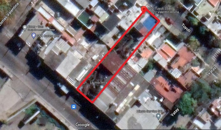 LOTE CON VIVIENDA DE 8,66M X 56,20M, SALIDA A DOS CALLES, AV. REMEDIOS DE ESCALADA Y TUYUTI. LANUS OESTE.