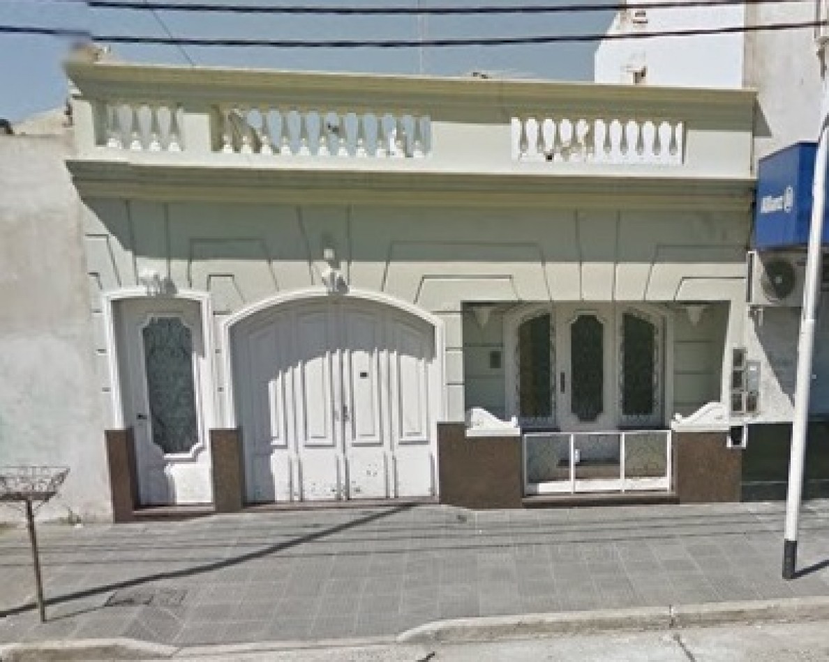 CASA DE 4 AMBIENTES MAS DEPARTAMENTO AL FONDO, PIÑEYRO, AVELLANEDA.
