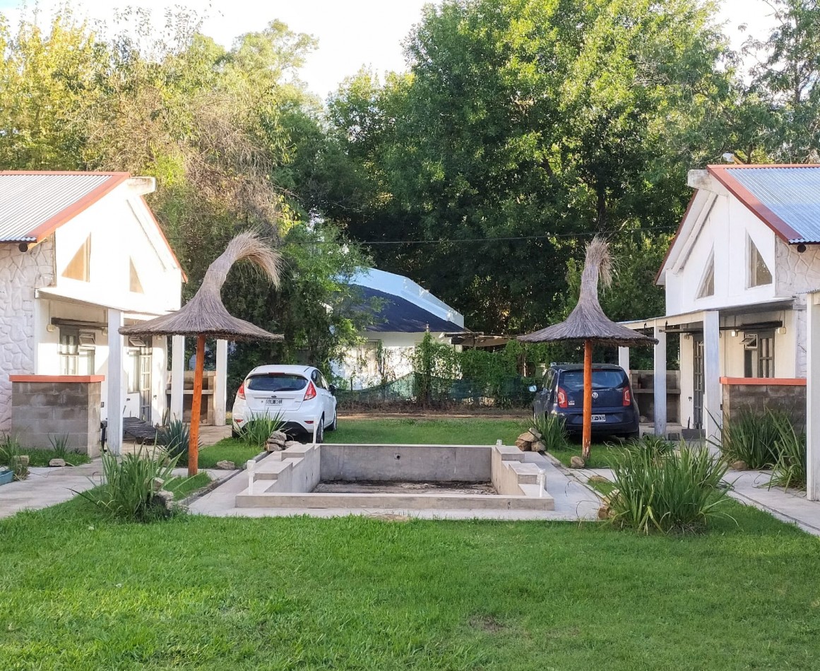 COMPLEJO DE CABAÑAS EN GUALEGUAYCHU, ZONA TURISTICA - PARQUE UNZUE.