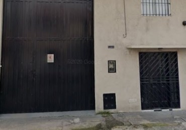 GALPON DE150 M2,  CON OFICINA Y VESTUARIOS, LANUS OESTE