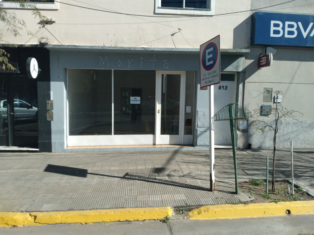 LOCAL CENTRICO