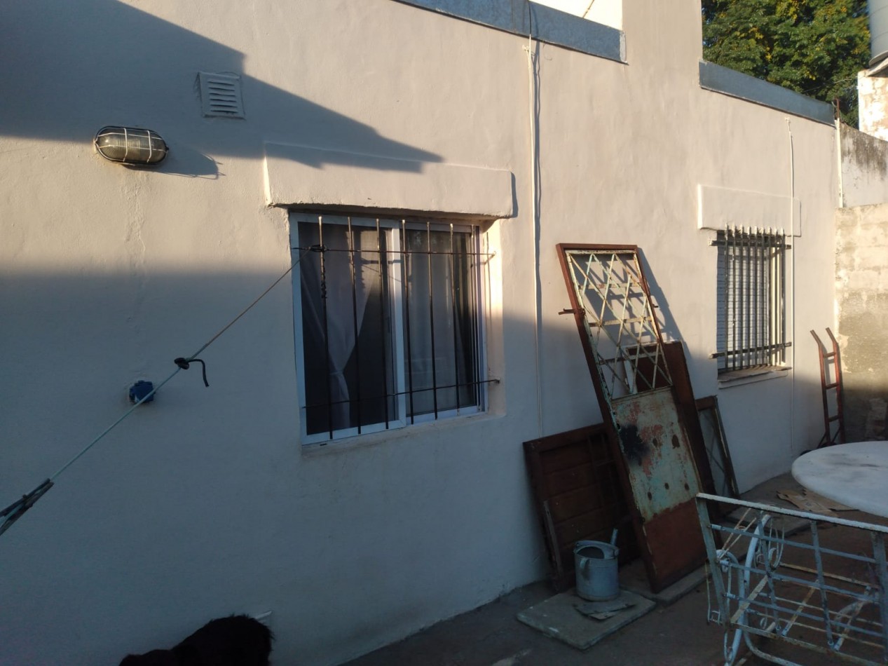 EXCELENTE CASA EN BARRIO FRANK ALLAN 