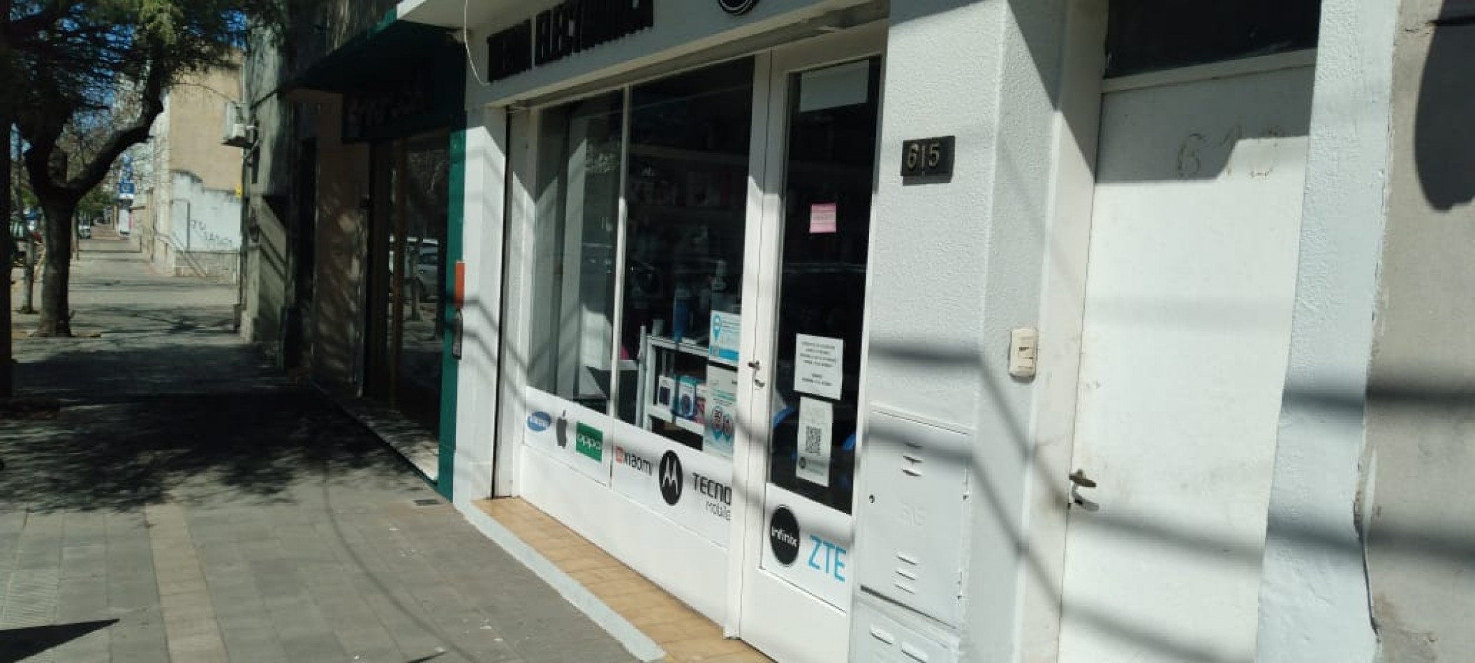LOCAL CENTRICO