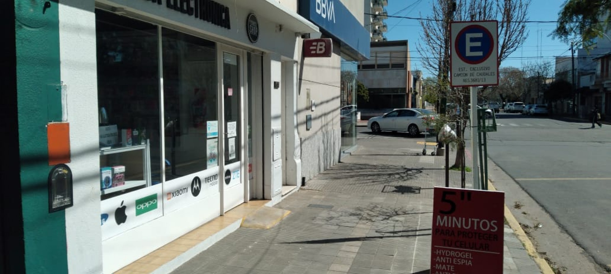 LOCAL CENTRICO