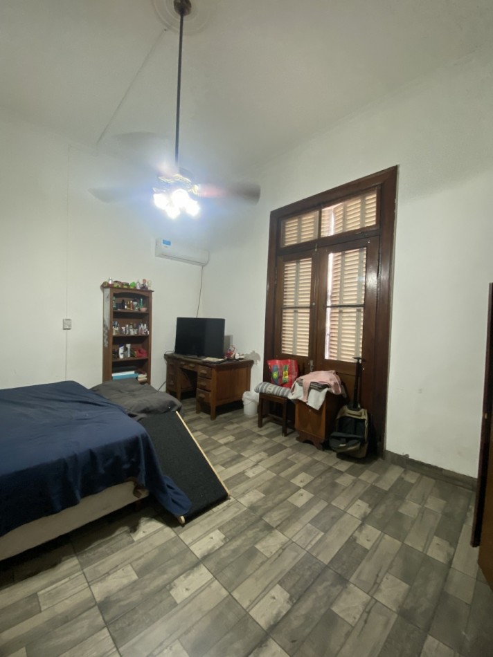 CASA CENTRICA EN SALTA CALLE SARMIENTO AL 200